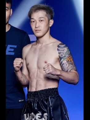 広島中区キックボクシングジム　HADES WORK OUT GYM(ハーデスワークアウトジム)：【黒田直也】