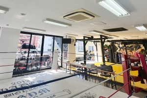 広島中区キックボクシングジム　HADES WORK OUT GYM(ハーデスワークアウトジム)　新リング写真