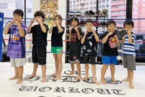 広島中区キックボクシングジム　HADES WORK OUT GYM(ハーデスワークアウトジム)　キッズクラス写真